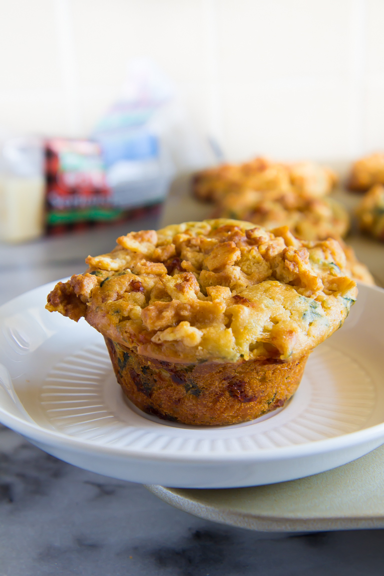 Spinach Artichoke Dip...made into MUFFINS! Perfect party appetizer!