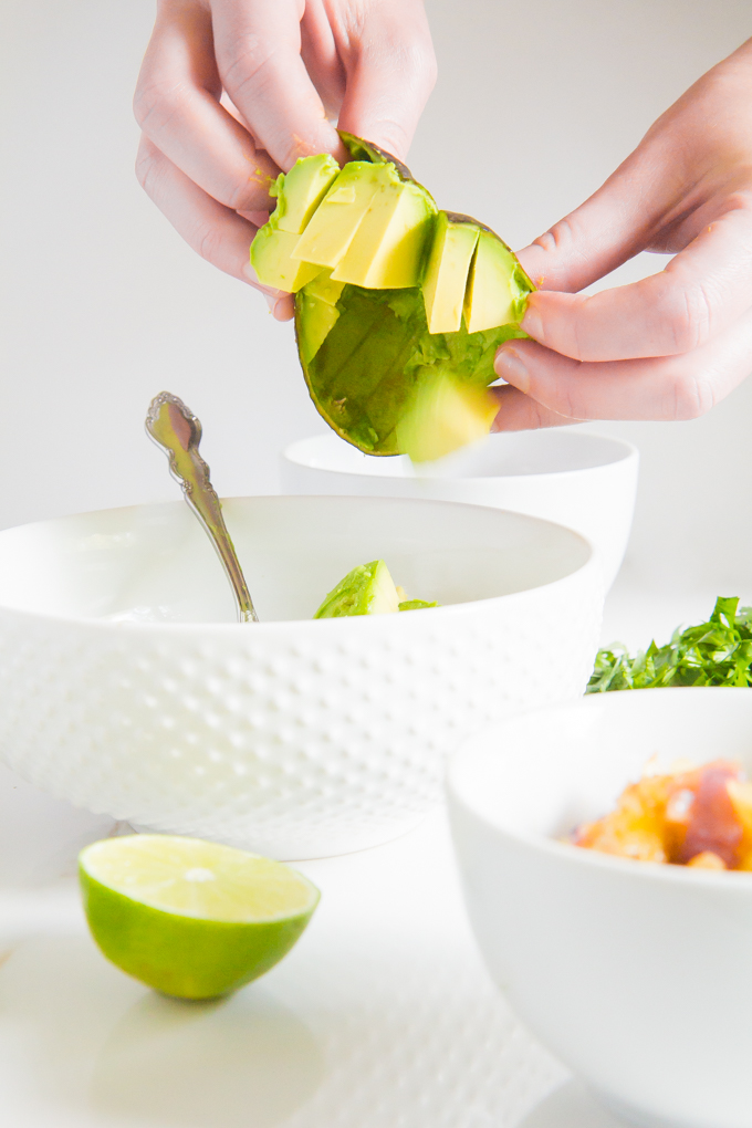 Sweet & Spicy Summertime Guacamole \\ immaEATthat.com