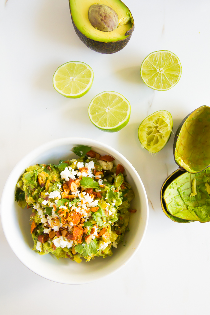 Sweet & Spicy Pineapple Guacamole \\ immaEATthat.com