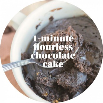 1-minute flourless chocolate cake