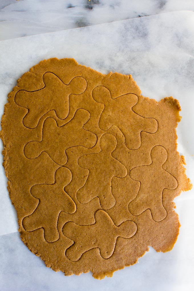 whole wheat gingerbread cut out cookies | immaEATthat.com