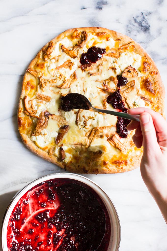 white pizza with pulled pork and balsamic blackberry sauce | immaEATthat.com