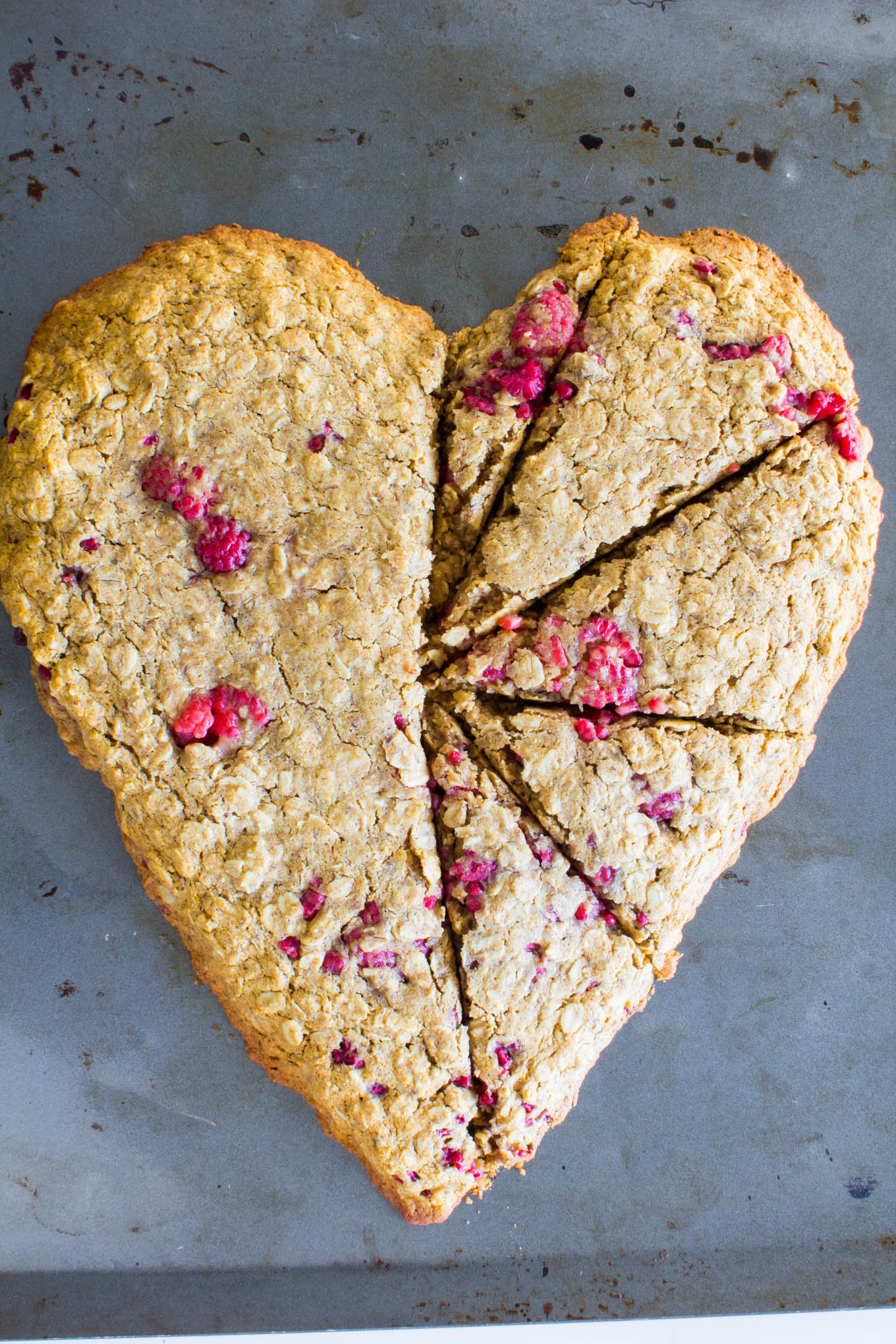 heart-shaped oatmeal breakfast cookie | immaEATthat.com