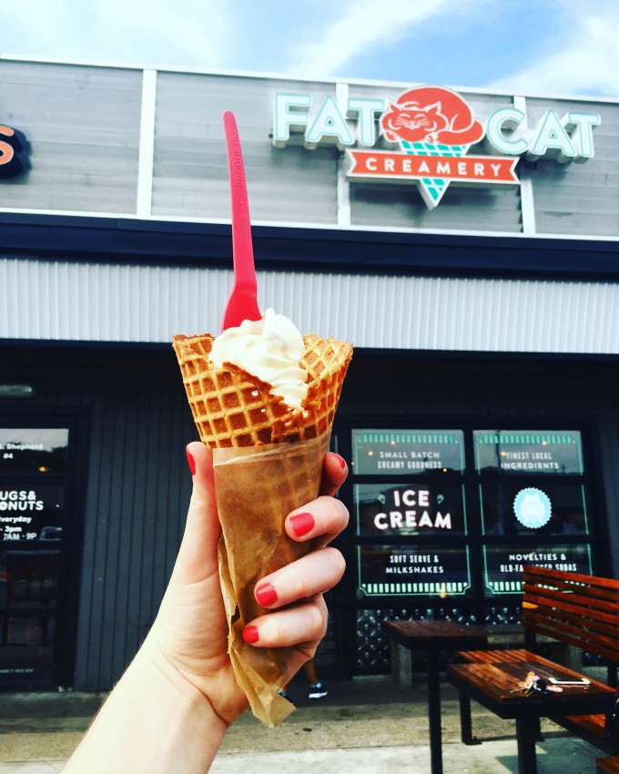 soft serve + painted nails at Fat Cat Creamery in Houston | immaEATthat.com