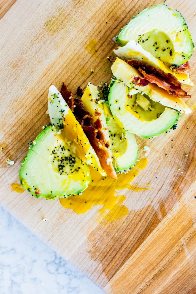 everything bagel breakfast avocado-wich | immaEATthat.com