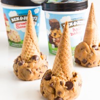 https://immaeatthat.com/wp-content/uploads/2015/06/cookie-dough-ice-cream-cones-5-200x200.jpg
